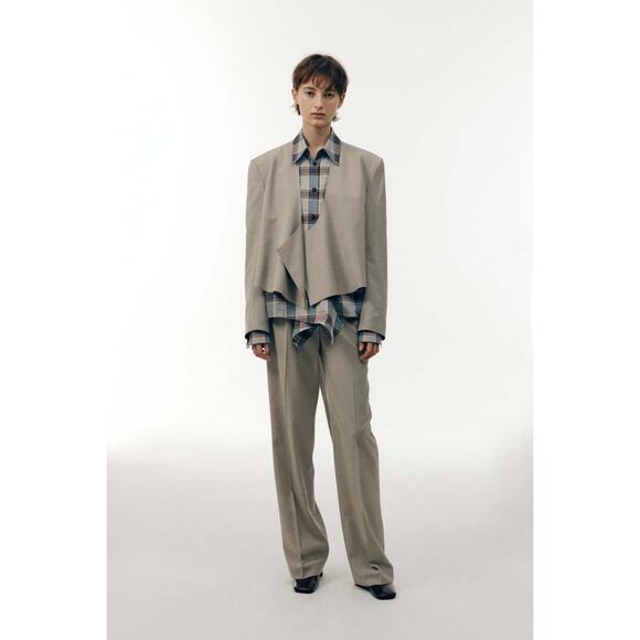 Low Classic Curved Neck Blazer Navy Blue - Picture 12 of 13